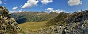 45 Seguendo il sent. 112 dalla Valle Lunga risaliamo al Passo di Tartano (2108 m)